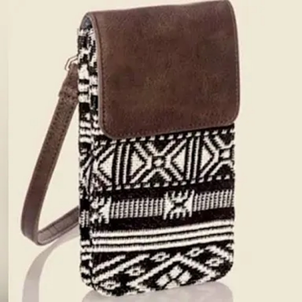 Thirty-One Call Me Crossbody Rio Weave NWT